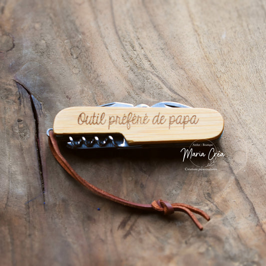 Couteau mutli-fonction "Outil préféré de ...."