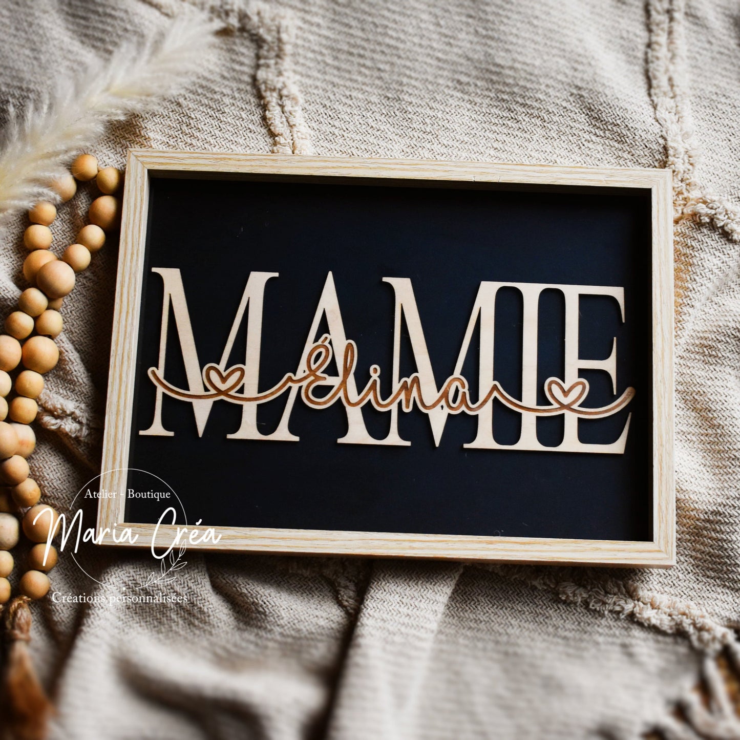 Cadre personnalisé avec prénoms – Modèle découpe bois