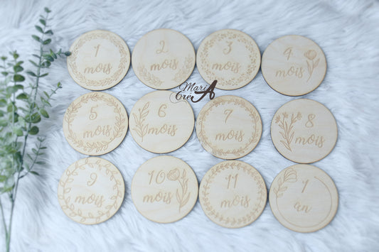 Cartes à étapes en bois