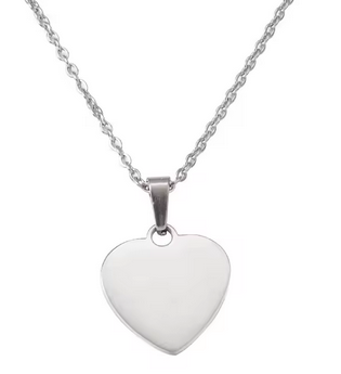 Collier avec pendentif coeur  - Photo