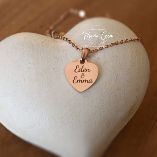 Collier avec pendentif coeur  - Prénoms
