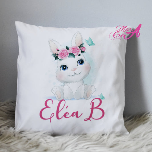 Coussin lapin fleurs