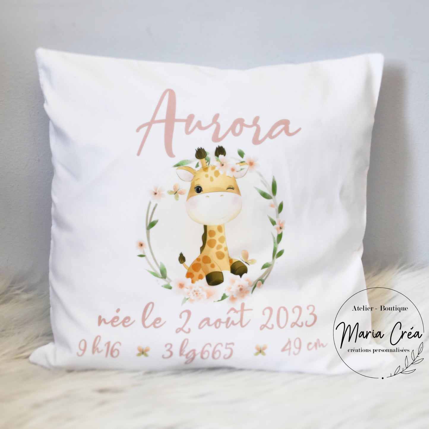 Coussin girafe fleurs