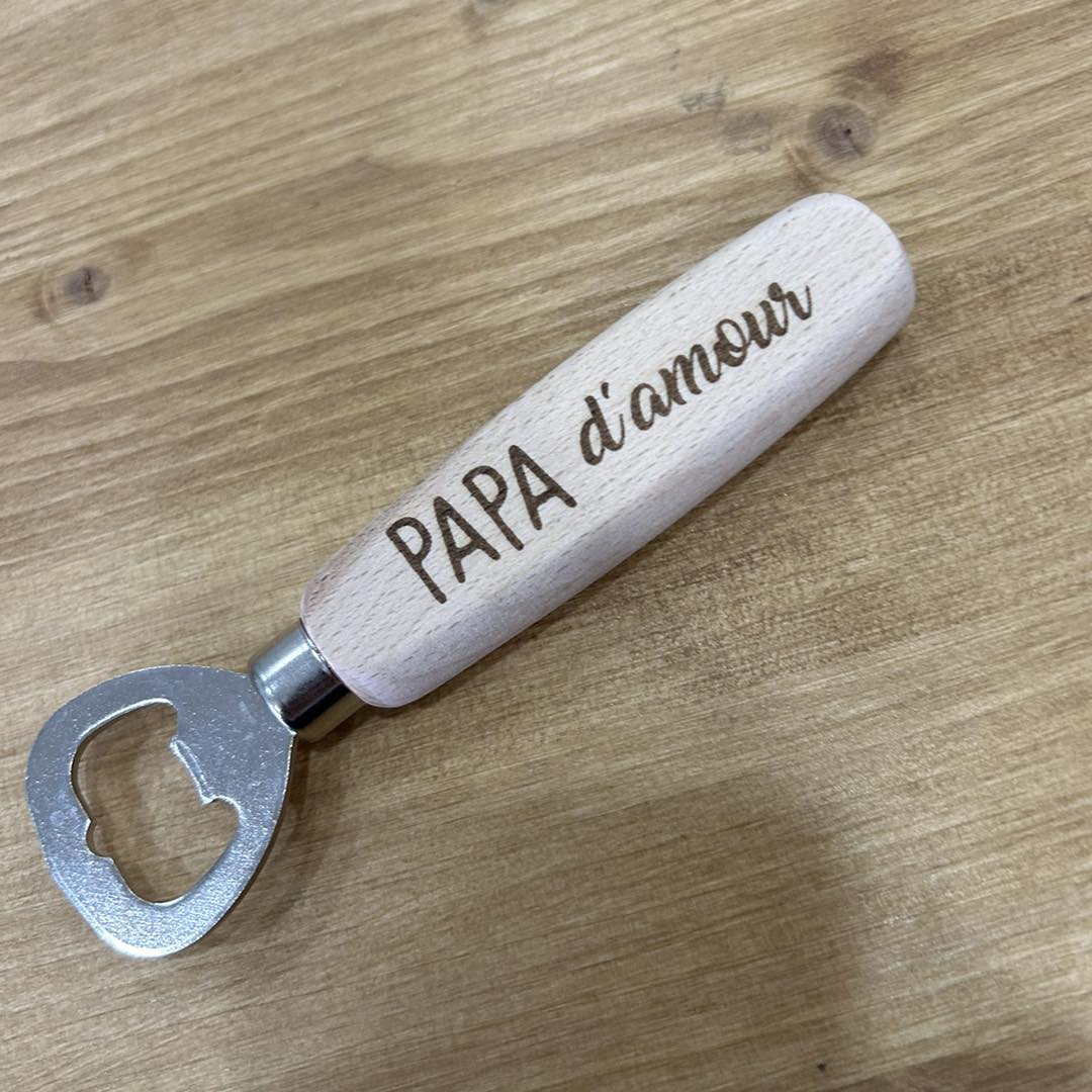 Décapsuleur en bois - ... d'amour