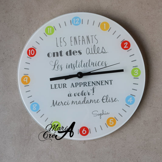 Horloge à suspendre - Les enfants ont des ailes, les institutrices leur apprennent à voler