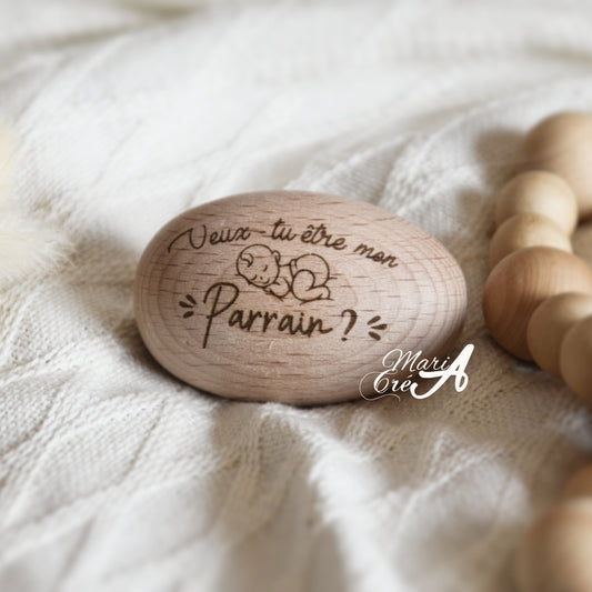 Oeuf en bois gravé demande parrain/marraine bébé