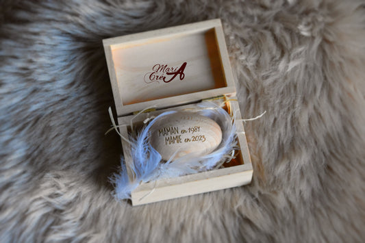 Oeuf en bois annonce grossesse année