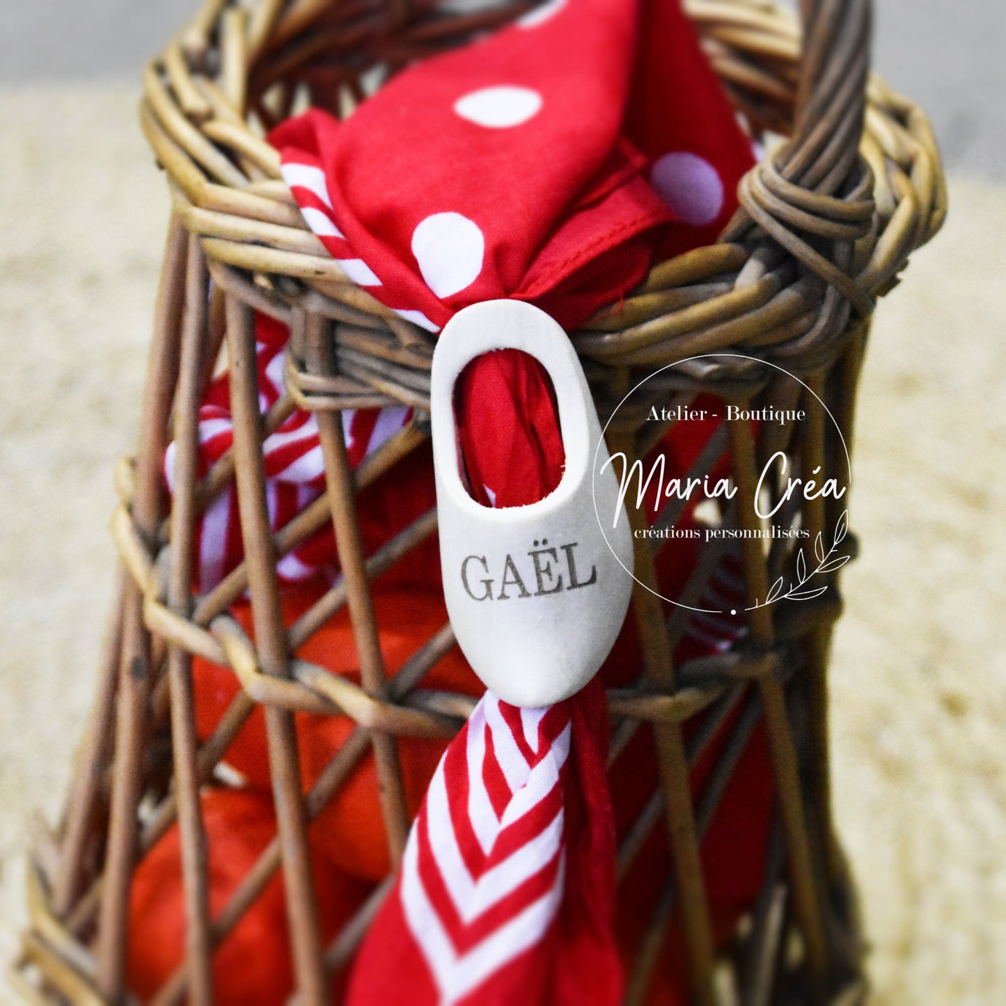 Sabot troué pour foulard - Carnaval