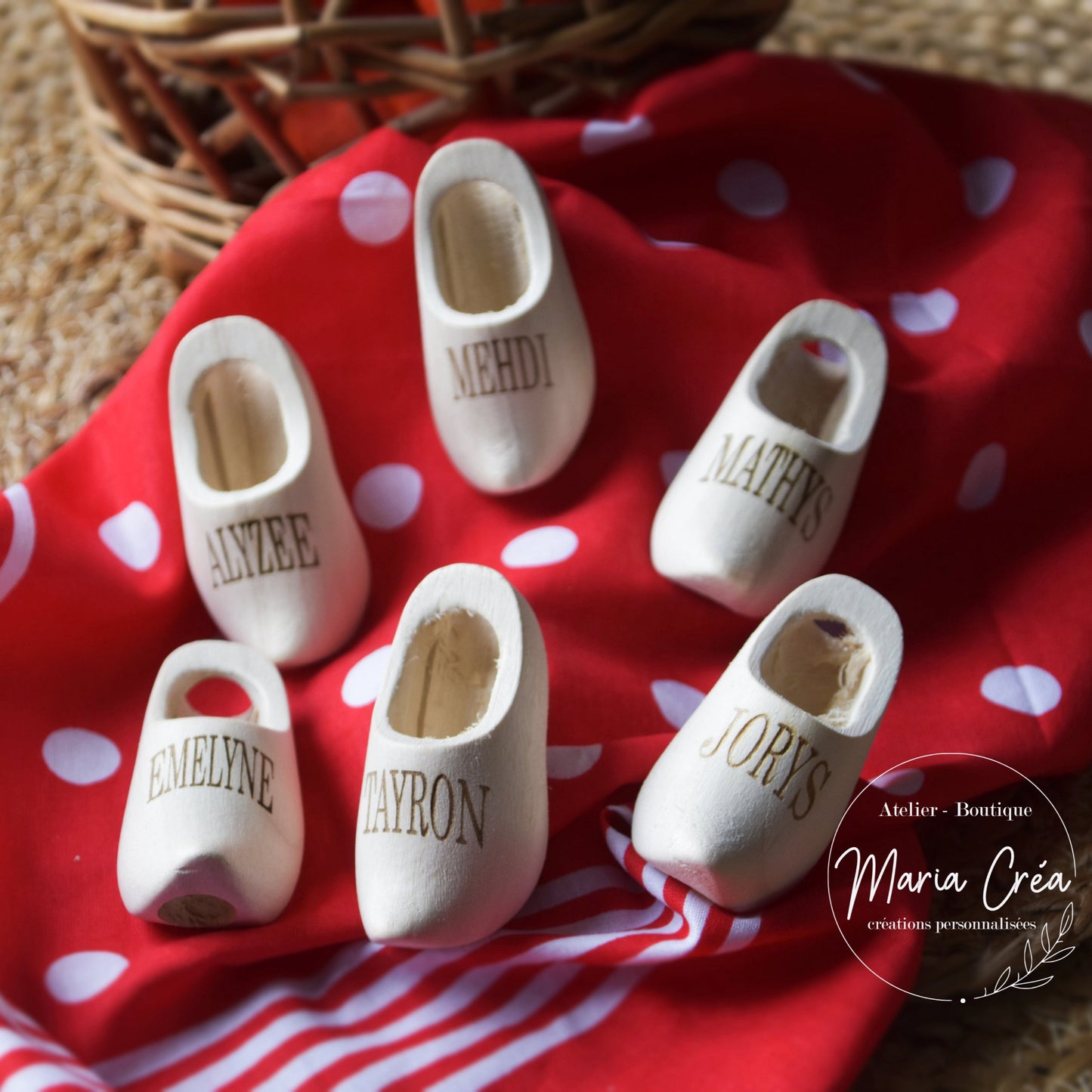 Sabot troué pour foulard - Carnaval