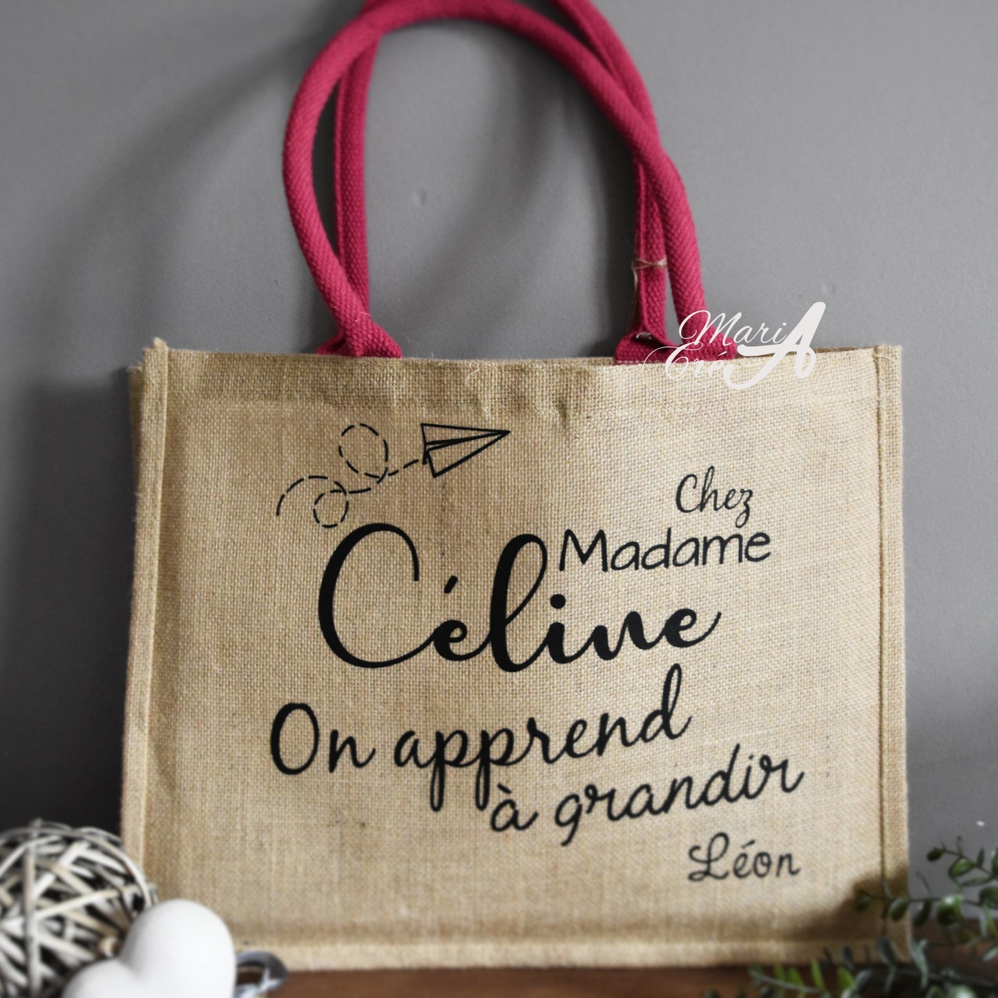 Sac en toile de jute "Chez madame, on apprend à grandir"