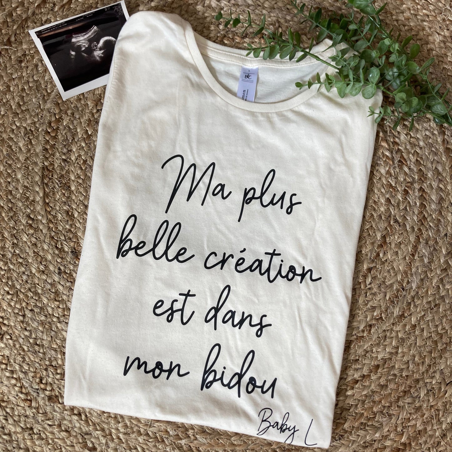 T-shirt femme "Ma plus belle création est dans mon bidou"