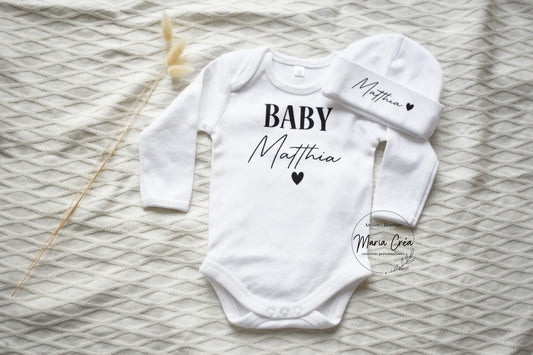 Ensemble bonnet et body BABY prénom