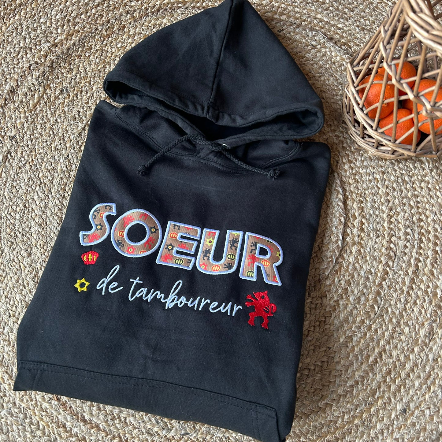 Sweat Carnaval brodé ".... de tamboureur"