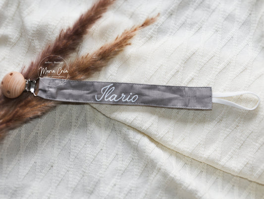 Attache tétines en tissus