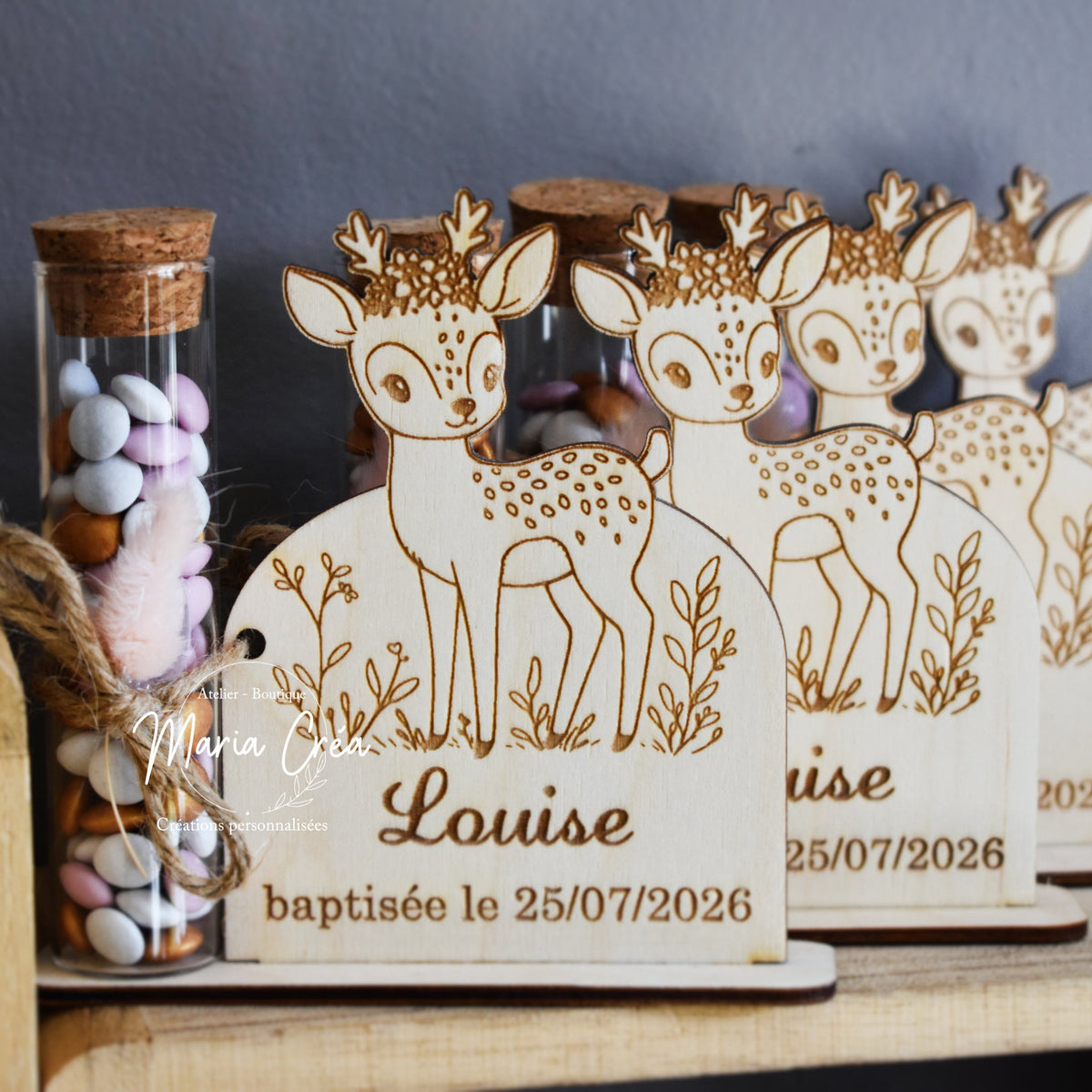 Figurine souvenir faon personnalisée – détail