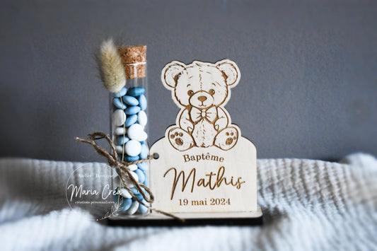 Figurine souvenir en bois ourson