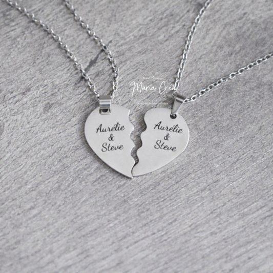 Colliers avec pendentifs demi-coeurs