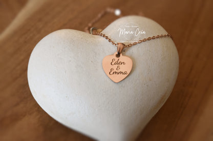 Collier avec pendentif coeur  - Prénoms