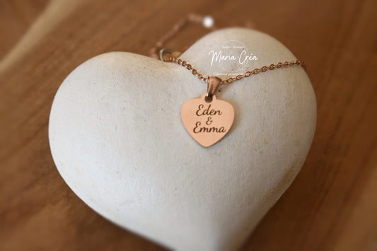 Collier avec pendentif coeur  - Prénoms
