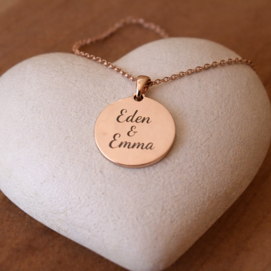 Collier avec pendentif rond