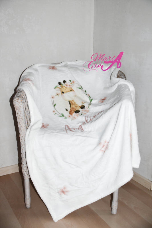 Couverture girafe couronne de fleurs