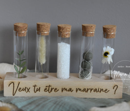 Support en bois gravé avec fioles en verre - Texte demande