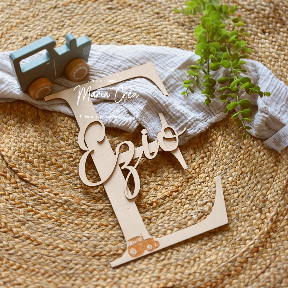 Lettrine prénom en bois - tracteur