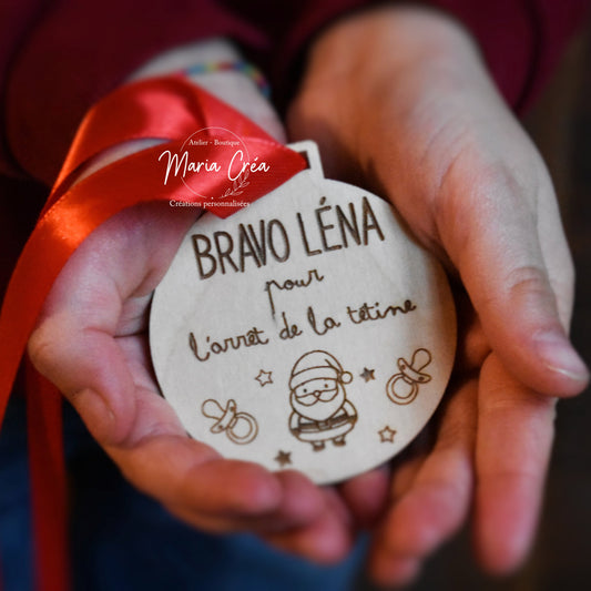 Médaille arrêt tétine - modèle Père Noël