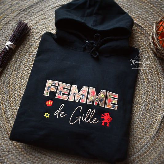 Sweat Carnaval brodé ".... de Gille" avec motif